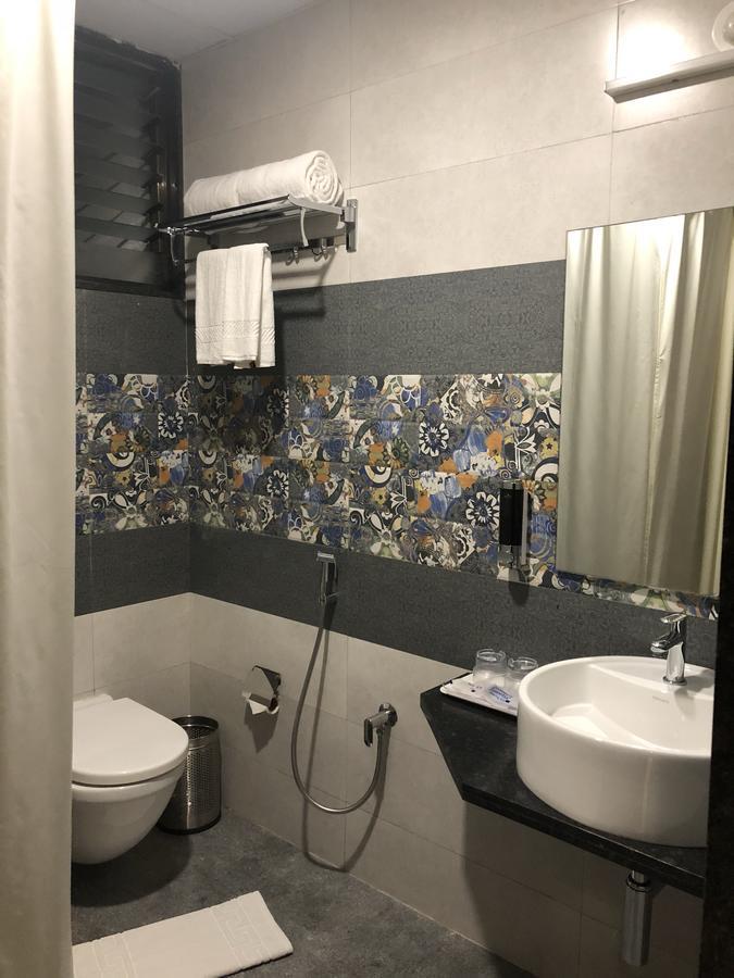 Kyriad Hotel Vijayapura By Othpl Bijāpur Esterno foto