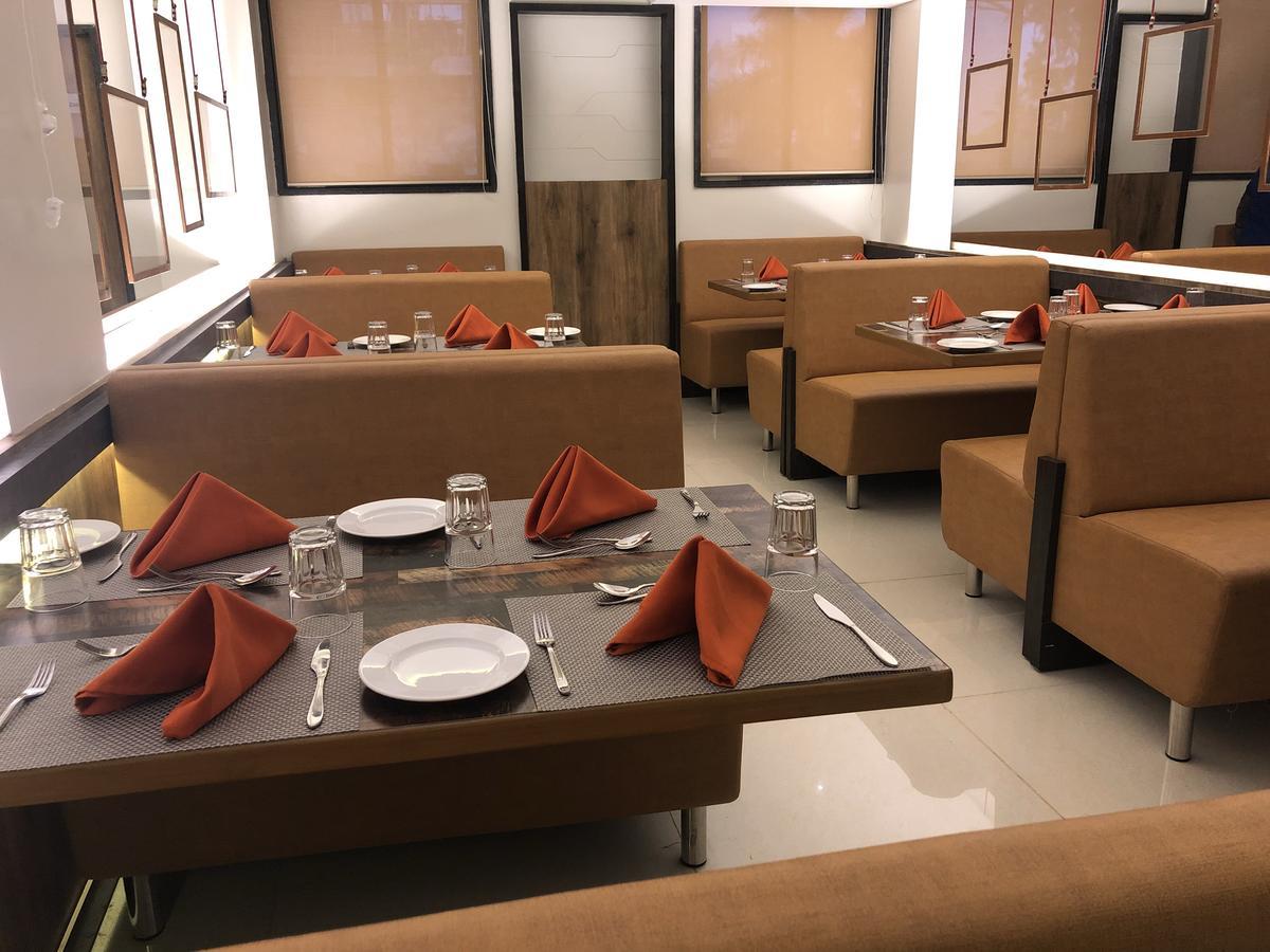 Kyriad Hotel Vijayapura By Othpl Bijāpur Esterno foto