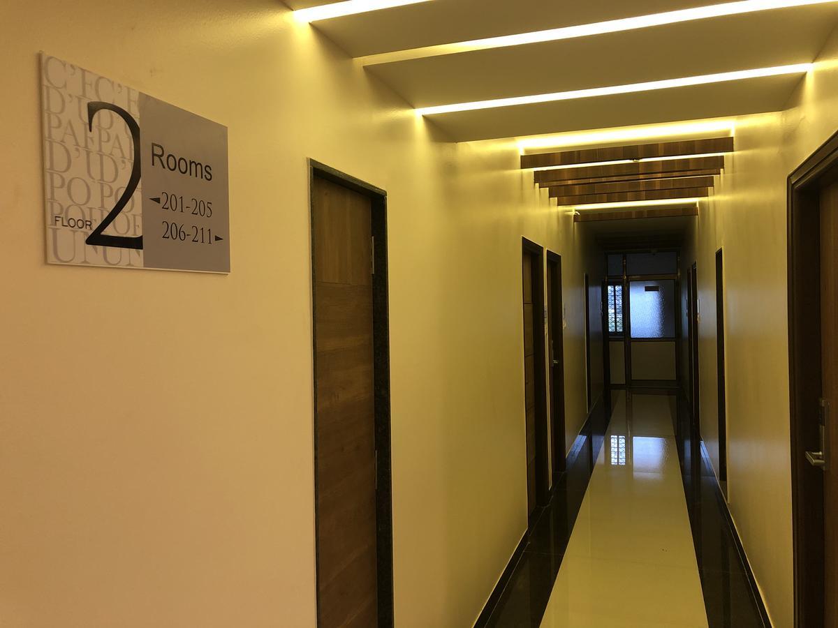 Kyriad Hotel Vijayapura By Othpl Bijāpur Esterno foto